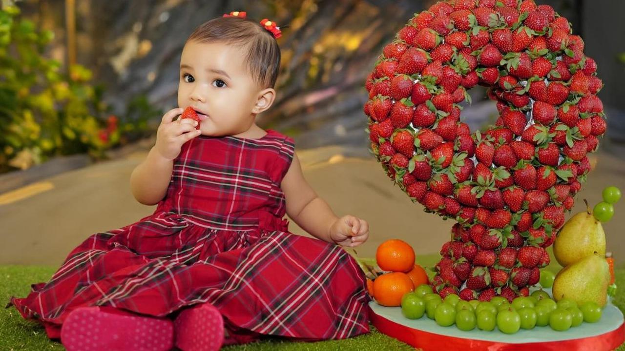Foto-foto Terbaru Azura Anak Kedua Atta Halilintar & Aurel Kini Menginjak 9 Bulan, Makin Cantik Hingga Disebut 'Baby Bule