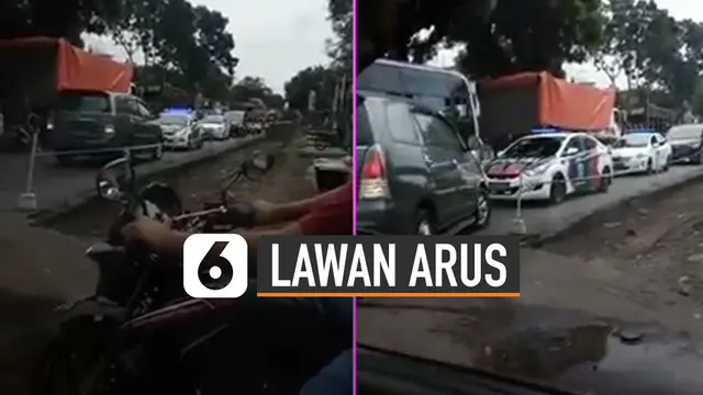 Tidak sabar jadi orang, ini yang dialami oleh pengemudi minibus yang nekat lawan arus dan bertemu rombongan Polisi Militer.