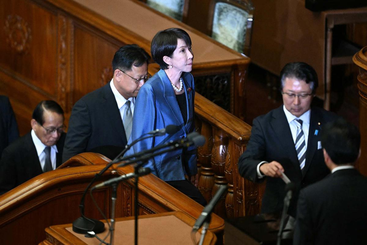 FOTO: Momen Bersejarah, Sanae Takaichi Resmi Jadi Perdana Menteri Perempuan Pertama Jepang