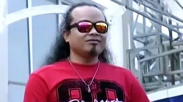 Nurbayan - Tepuk Tangan