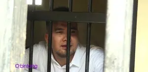 Saipul Jamil menghibur dirinya dengan menyanyikan beberapa lagu dangdut. Bahkan sejak jauh lebih tenang, Saipul membuat sebuah lagu saat berada di dalam tahanan.