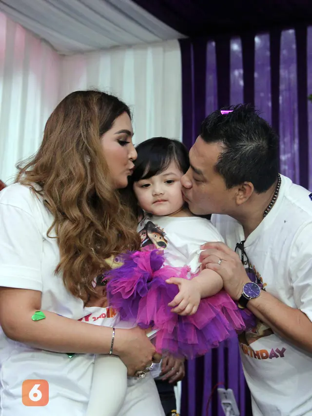 [Bintang] Anang Hermansyah - Arsy - Ashanty