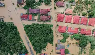 Ilustrasi bencana banjir. (Foto oleh Pok Rie: https://www.pexels.com/id-id/foto/kota-alam-air-desa-6471946/)