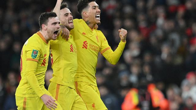 Andy Robertson, Diogo Jota, dan Roberto Firmino, Liverpool