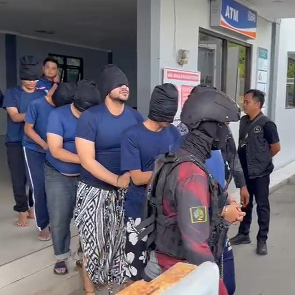 Potret Ammar Zoni Dipindah ke Lapas Nusakambangan