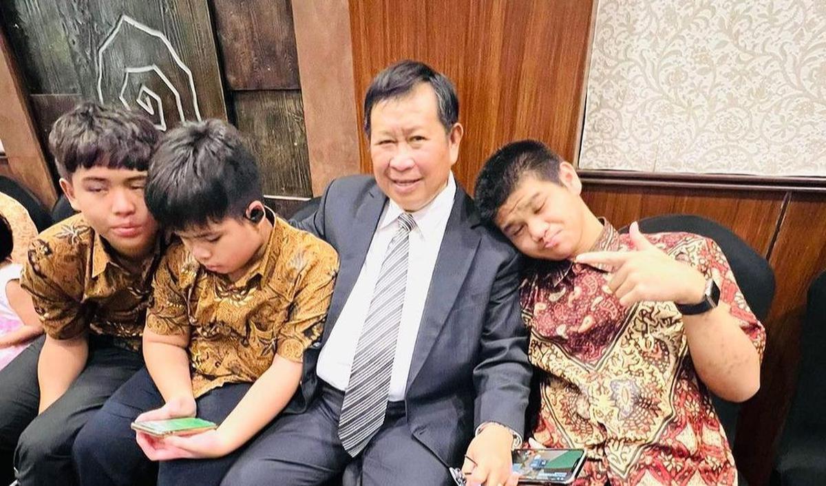 Potret Susno Duadji dan Pengawal