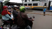 KAI: Perlintasan Kereta Sebidang Hambat Perjalanan Kereta