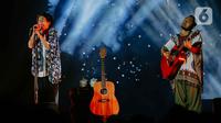 Penampilan grup band Fourtwnty dalam Festival Tamagochill di Tennis Indoor Senayan, Jakarta, Jumat (22/11/2019). Alunan musik Fourtwnty membuat suasana menjadi hangat. (Liputan6.com/Faizal Fanani)