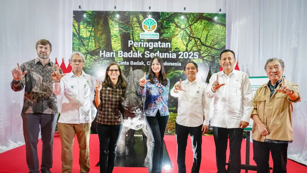 Hari Badak Sedunia 2025, Badak Jawa dan Sumatera Dibayangi Status Sangat Terancam Punah