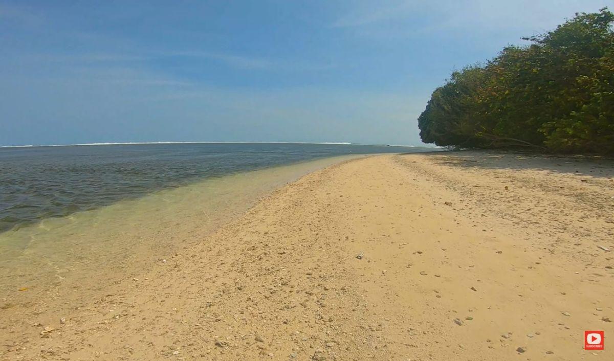 Terdapat Pulau Dadakan saat Surut