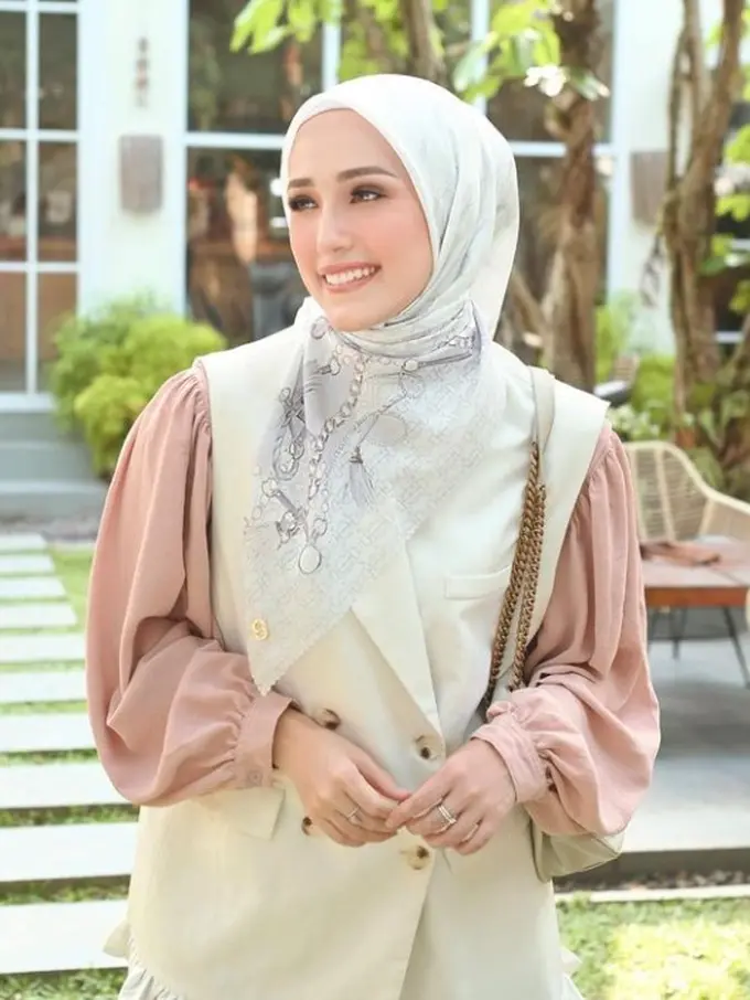 Adelia Pasha (Instagram/adeliapasha)