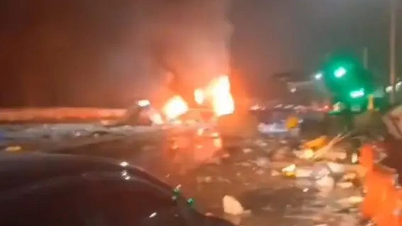 Ini Daftar Kendaraan Terbakar Akibat Kecelakaan Maut di Gerbang Tol Ciawi