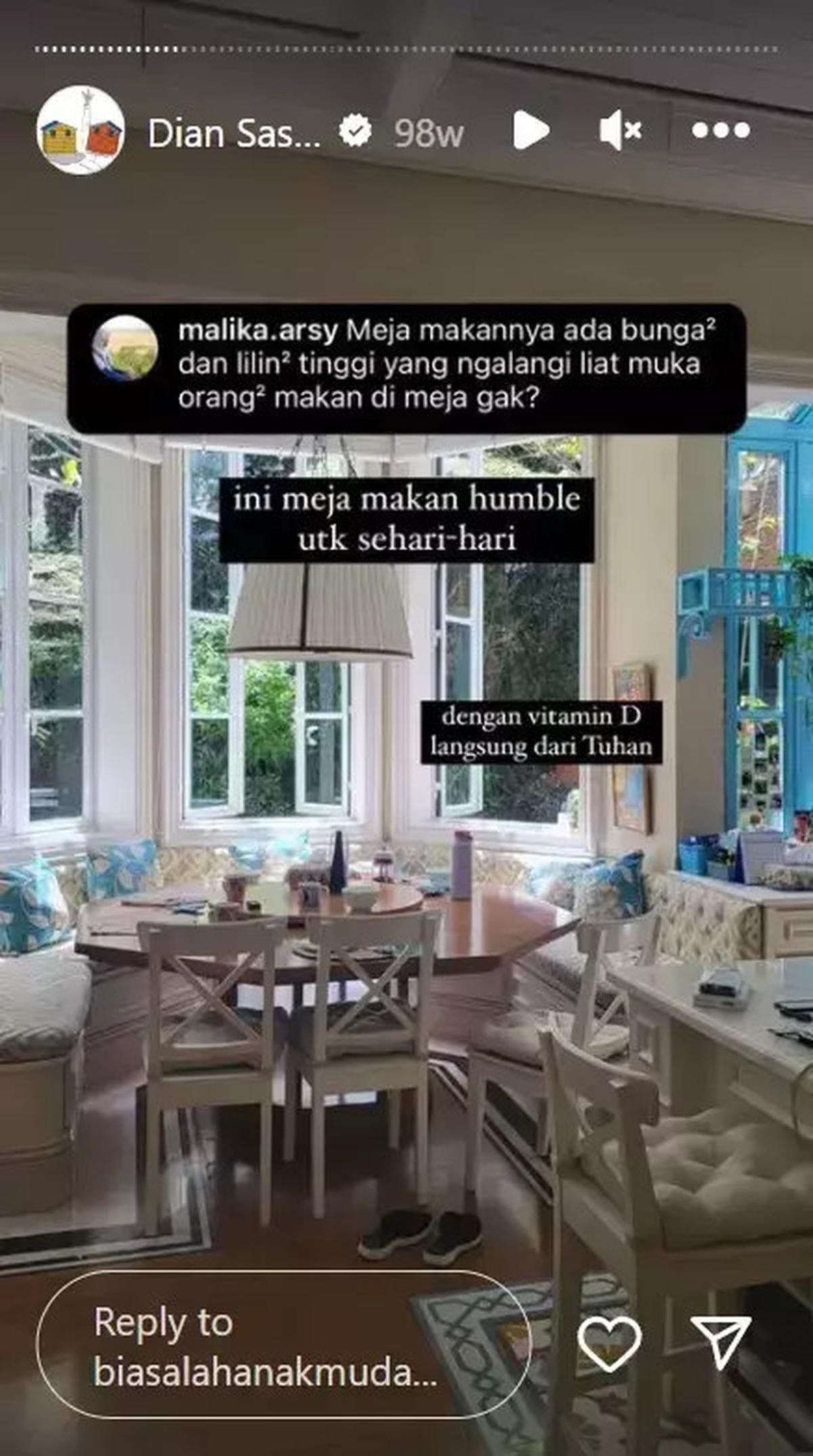 5 Potret Dapur Estetik Dian Sastro, Area Cuci Piring Bikin Deg-degan & Meja Makan dengan Vitamin D Langsung dari Tuhan