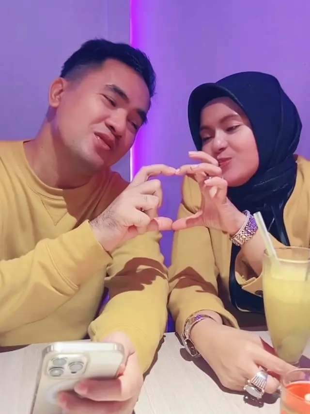 Saipul Jamil dan Neng Dessy. (Foto: Dok. Instagram @neng_dessy_)