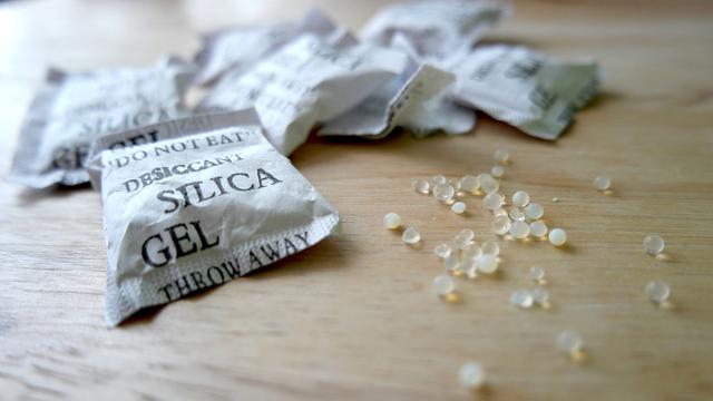 Ilustrasi silica gel
