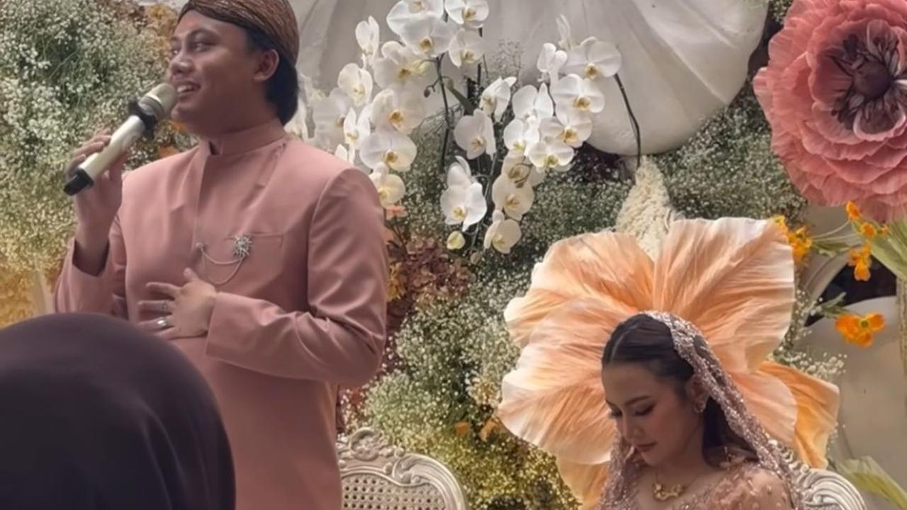 Rangkaian Acara 7 Bulanan Mahalini dan Rizky Febian, Khidmat, Bahagia, dan Penuh Doa