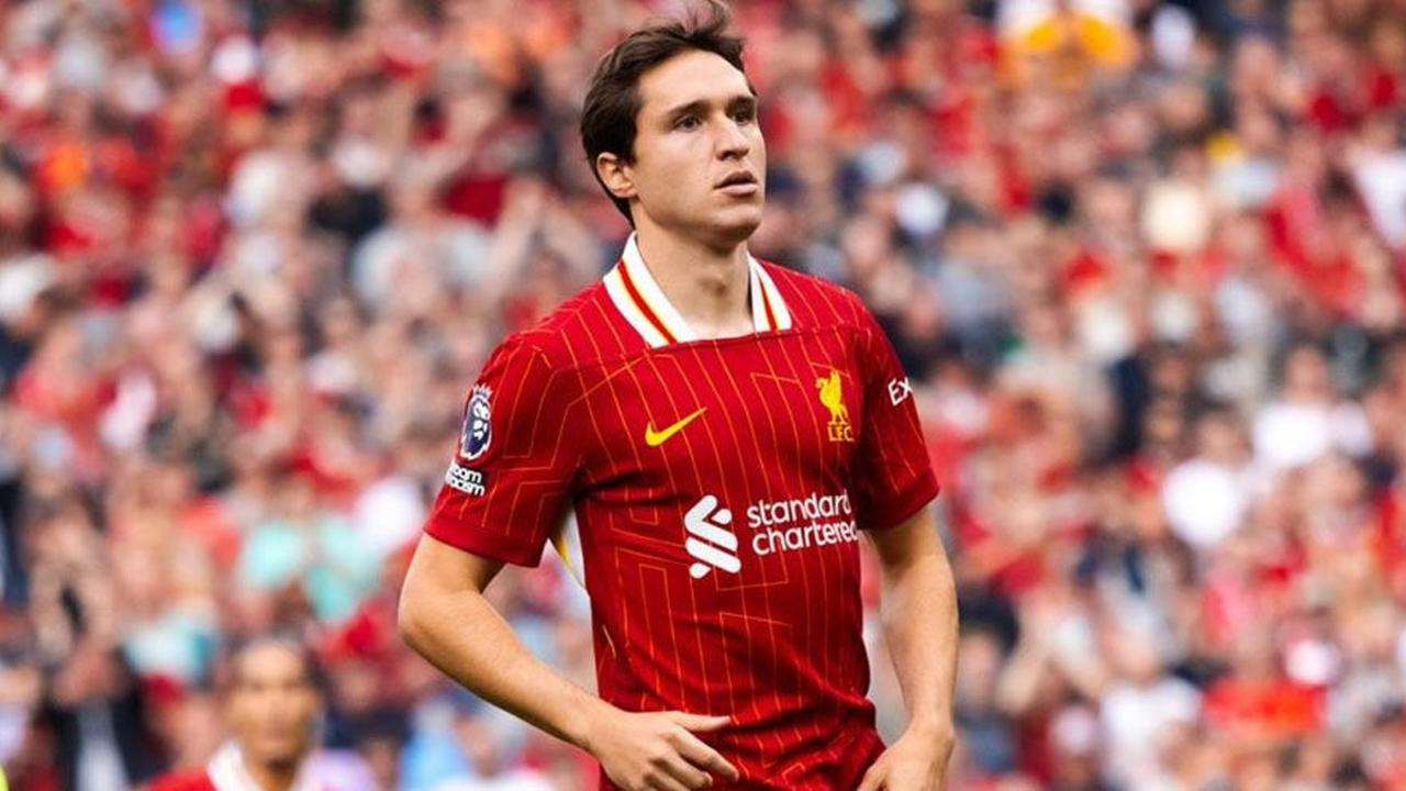 Alasan Arne Slot Kerap Cadangkan Federico Chiesa Akhirnya Terungkap, Ternyata ini Penyebabnya