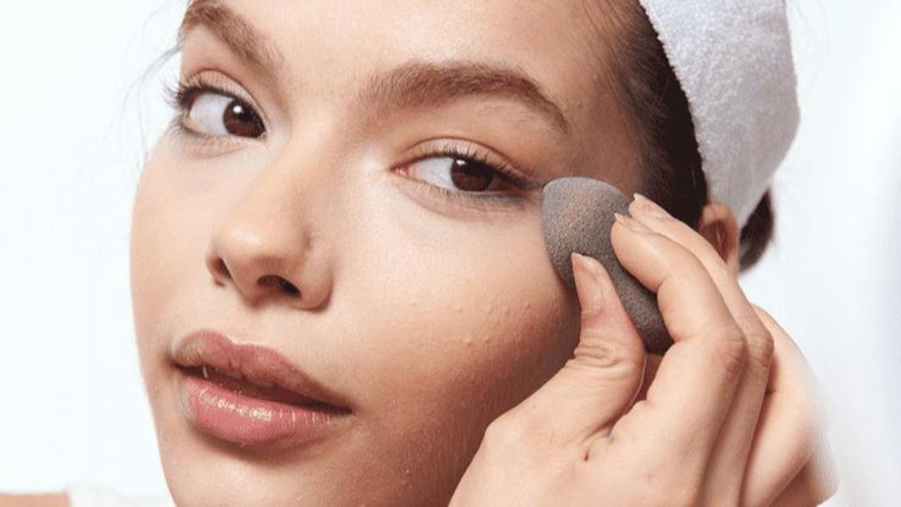 9 Tips Makeup Kondangan yang Sederhana tapi Elegan, Dijamin Bikin Memukau