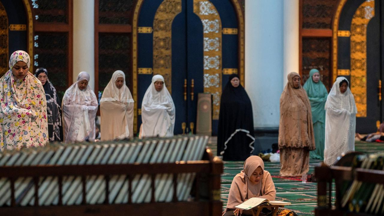 Memburu Lailatul Qadar di Malam 10 Hari Terakhir Ramadan