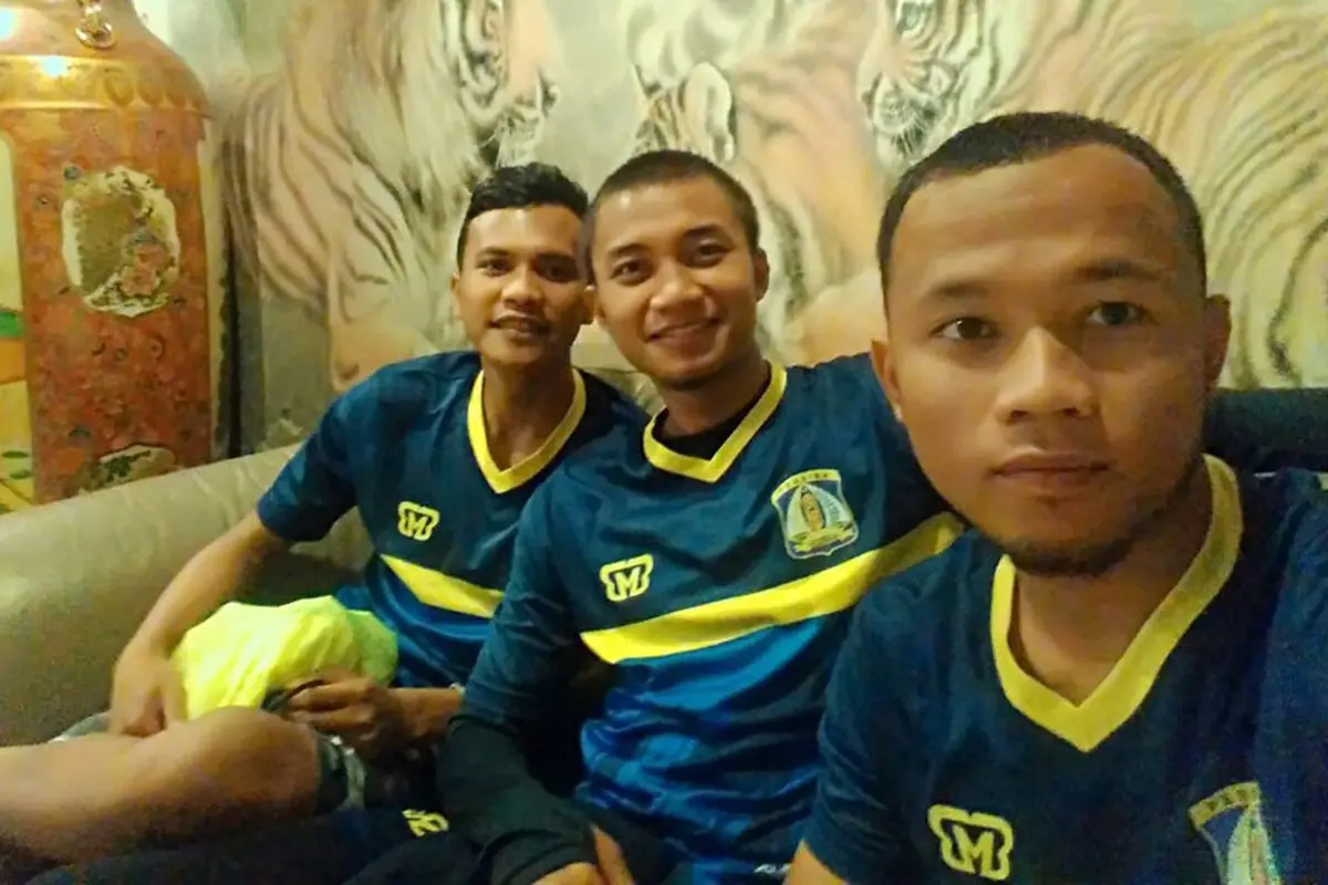 Ilham Irhaz, Ardi Yuniar, dan Ridho Nurcahyo