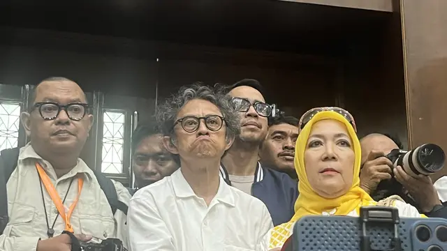 Sejumlah Artis dan Influencer Hadiri Sidang Pledoi Nadiem Makarim. (Liputan6.com/Radityo Priyasmoro)
