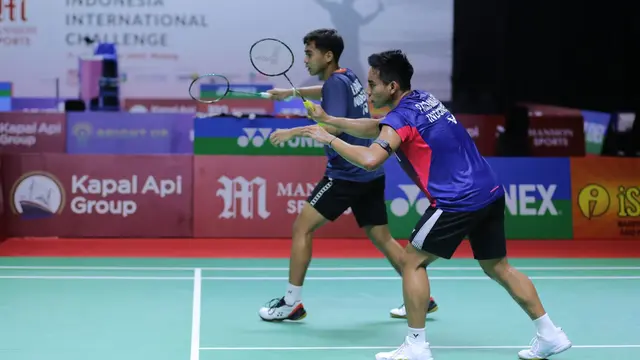 Rahmat Hidayat/Pramudya Kusumawardana - Indonesia International Challenge 2022 - Bulu Tangkis -15 Oktober-1