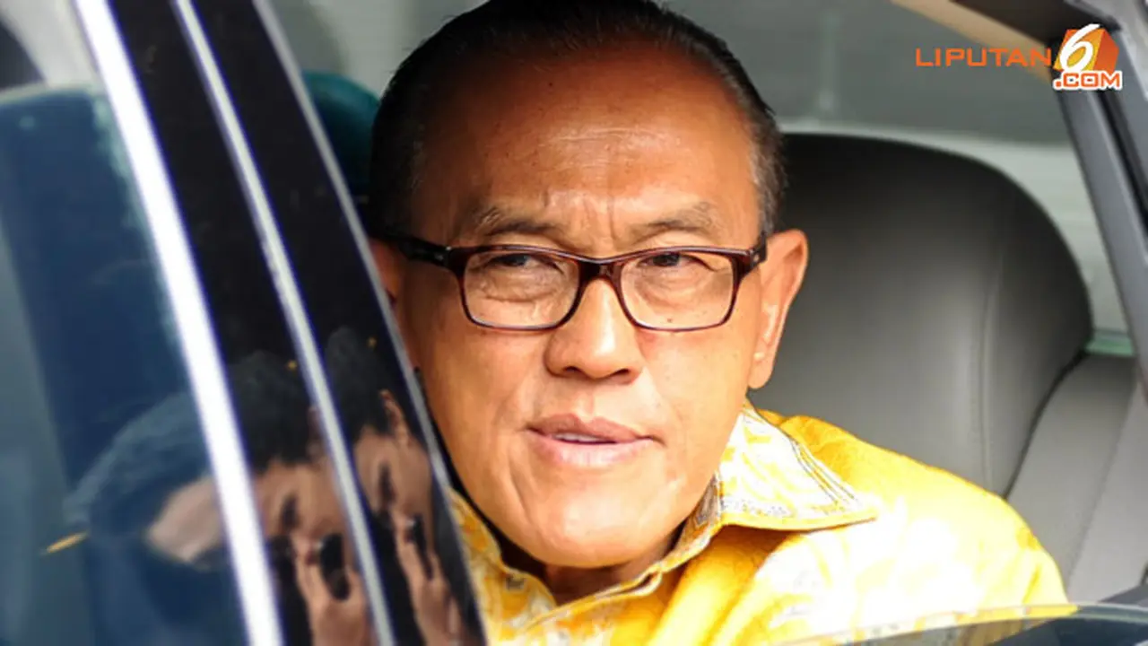 aburizal-bakrie130218b.jpg
