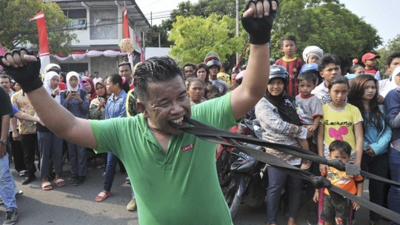 Luar biasa, pria asal Bandung ini punya gigi berkekuatan super