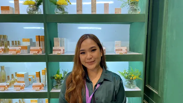 Joanne Victoria, Chief Marketing Officer Npure