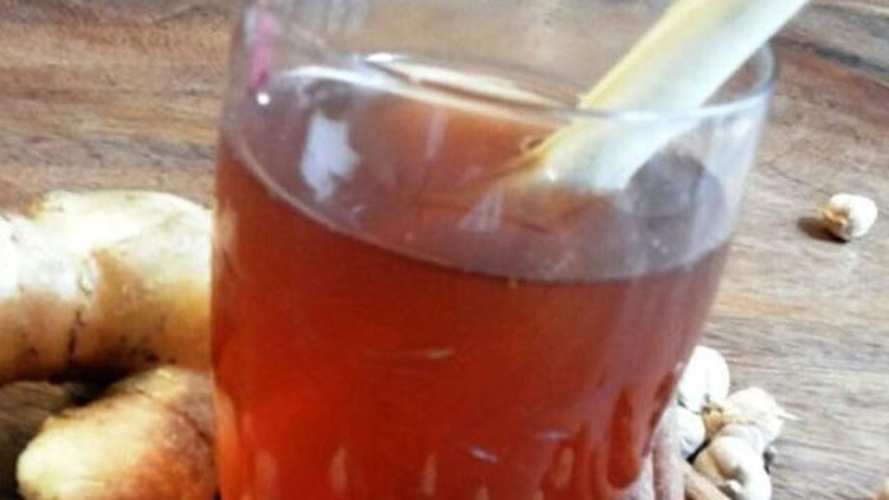 Wedang Jahe Kayu Manis Serai
