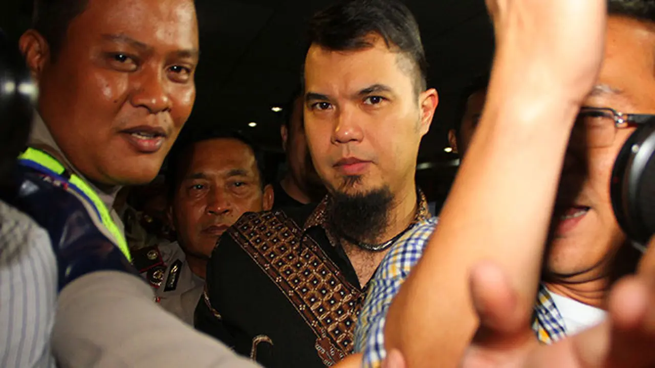 ahmad-dhani-2-130914c.jpg