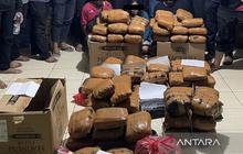 Polda Metro Jaya Bongkar Penangkapan Ganja Bekasi 83 Kg, Tiga Tersangka Dibekuk
