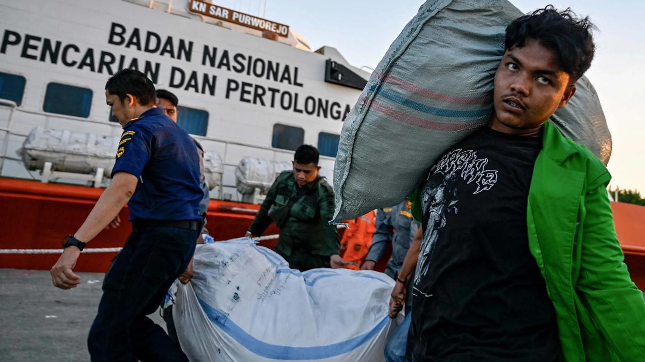 FOTO: Basarnas Percepat Penyaluran Logistik ke Wilayah Terisolasi Aceh