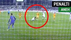 Berita video momen Suriah mendapat penalti dengan keputusan aneh dari wasit saat laga melawan Australia di Grup B Piala Asia 2019, Selasa (15/1/2019).