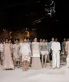 TOTON mempersembahkan koleksi terbaru TOTON 2027 bertajuk KALA dengan kemasan apik dan dramatis. / Foto dok: TOTON.