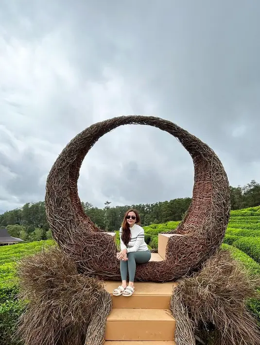 [Instagram/aurakasih]