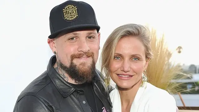 Dikaruniai Anak Pertama, Ini 5 Potret Mesra Cameron Diaz dan Suami