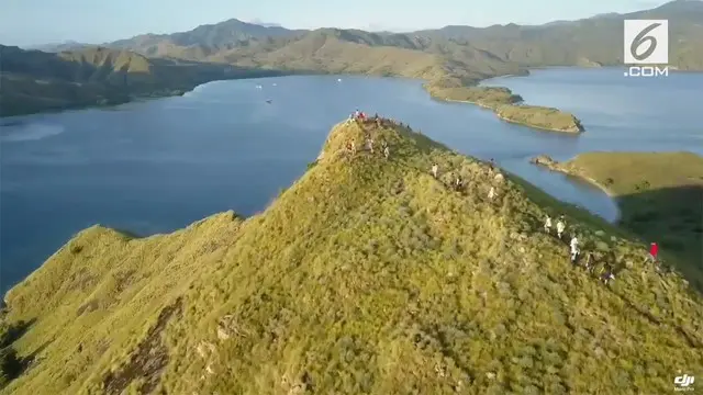 VIDEO: Keindahan Gili Lawa sebelum Terbakar