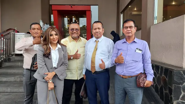 Viany Zaelany dan Togar Situmorang