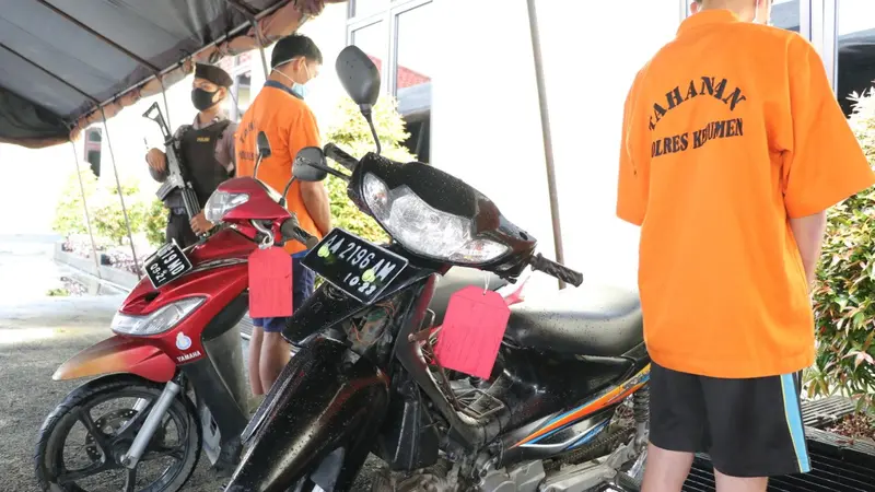 Maling sepeda motor ditangkap gara-gara kehabisan bensin, di Kebumen. (Foto: Liputan6.com/Humas Polres Kebumen)