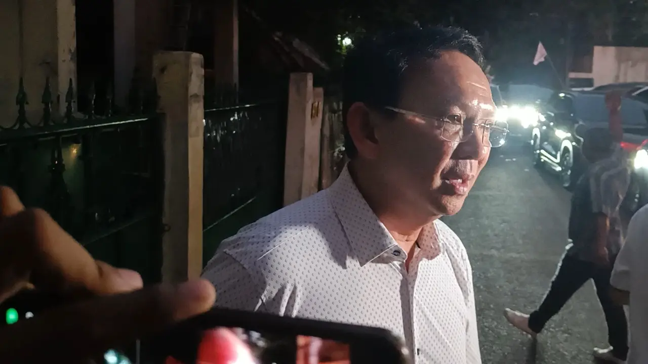 Ahok Melayat ke Rumah Duka Suami Najwa Shihab