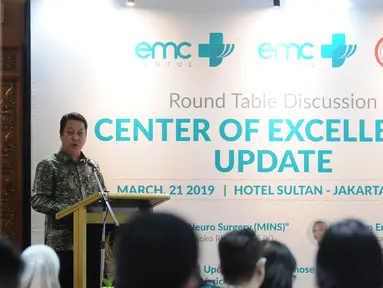 CEO RS EMC Jusup Halimi memberikan sambutan saat Round table discussion RS EMC di Jakarta, Kamis (21/3). Round table discussion RS EMC tersebut bertajuk Center of Excellence Update. (Liputan6.com/Herman Zakharia)