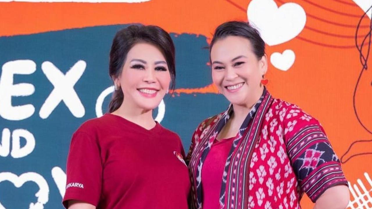 Zoya Amirin dan Meiline Tenardi