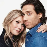 Gwyneth Paltrow resmi menikah dengan Brad Falchuck. (instagram/thefaltrows)