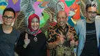 Yosi Mokalu (kiri), Neneng Herbawati (kedua kiri), I Wayan Sudirtha, Andre Opa (kanan) saat menjadi narasumber dalam diskusi bulanan Masterpiece NKRI Pancasila 9an 'Spirit of Ahok' Oktober (ke lima) di Jakarta, Senin (9/10). (Liputan6.com/Faizal Fanani)