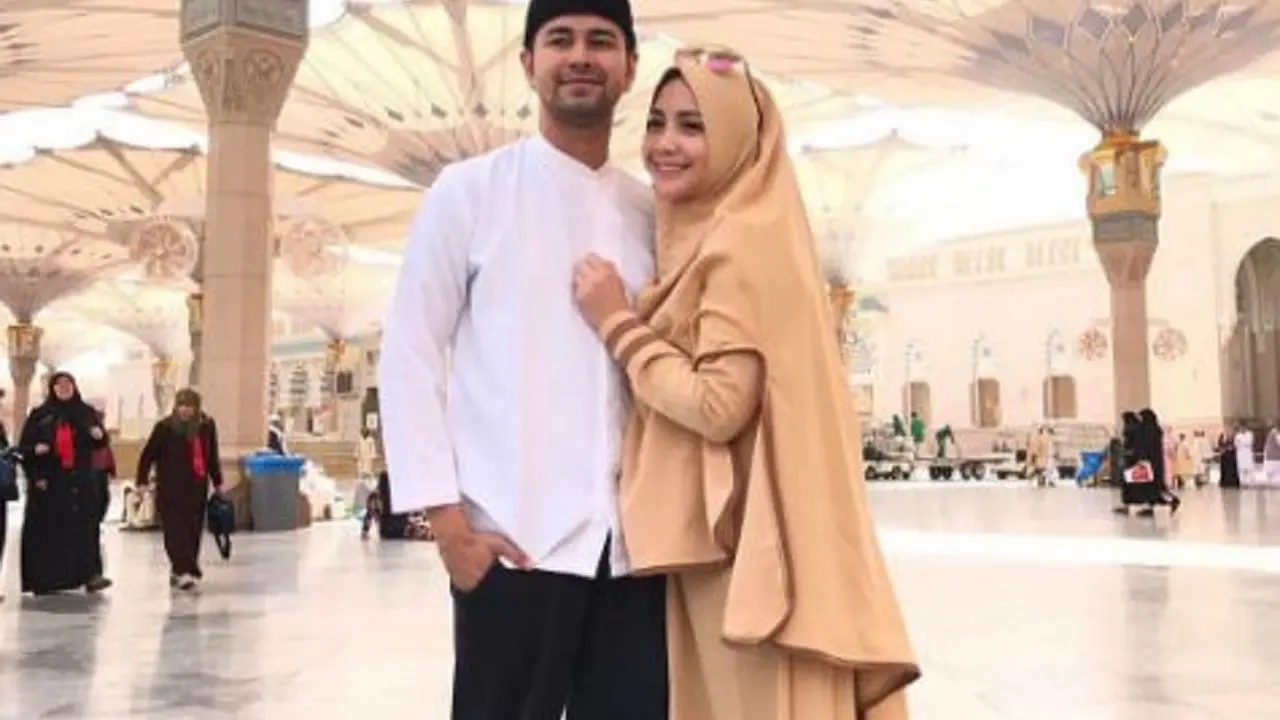 [Bintang] Raffi Ahmad dan Nagita Slavina