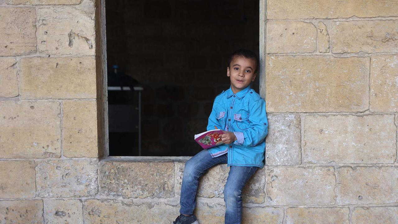 FOTO: Potret Anak-Anak Gaza  Kembali Bersekolah Usai Gencatan Senjata