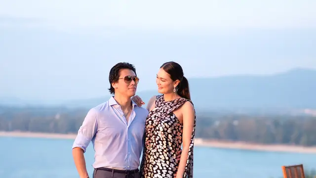 [Bintang] Luna Maya dan Reino Barack