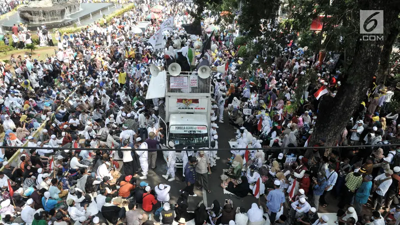 Jelang Putusan Sengketa Pilpres, Massa Gelar Aksi di Patung Kuda