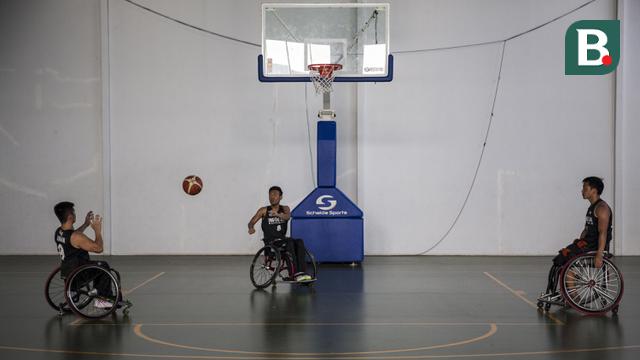 Latihan Basket Kursi Roda